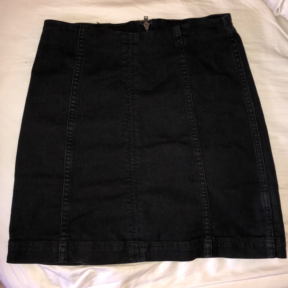 Fitted Skirt // Free People // Size 2
